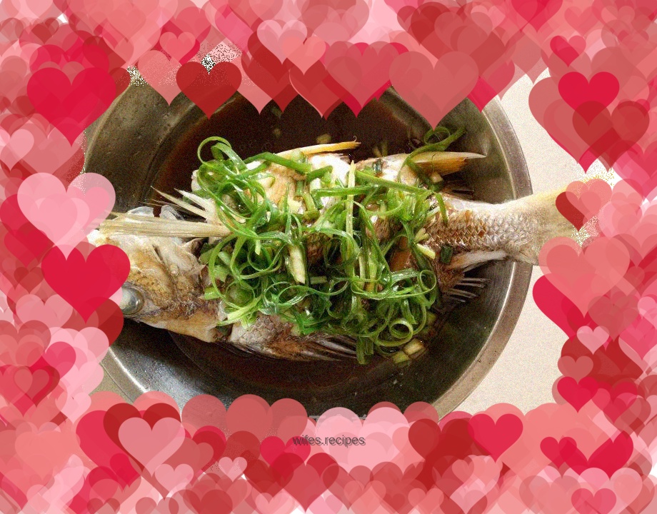 Steamed local black wax fish