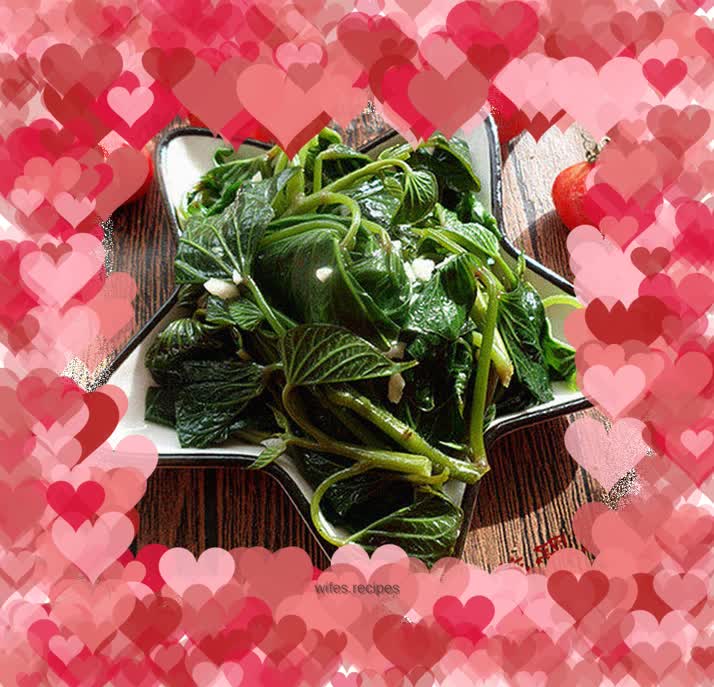 Minced garlic mixed with sweet potato leaves