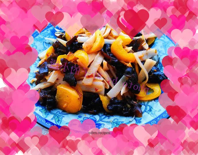 Stir-fried chicken with fungus and crispy bones