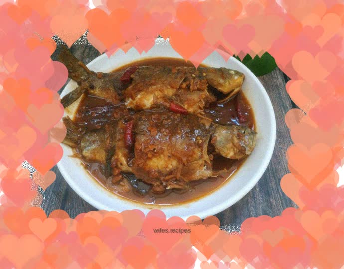 Sauced crucian carp