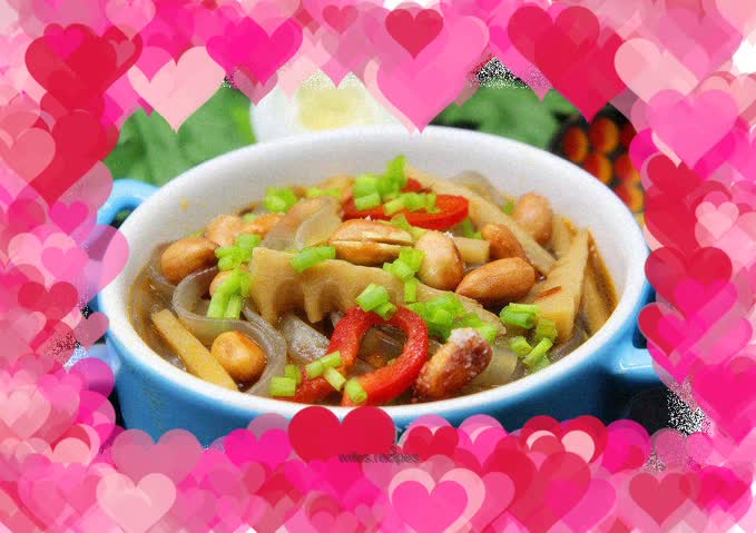 Hot and sour sweet potato noodles