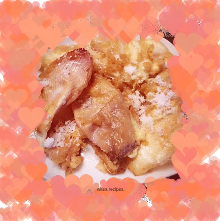 Plain powder and crispy lotus