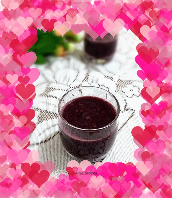 Black Crystal Seedless Grapes