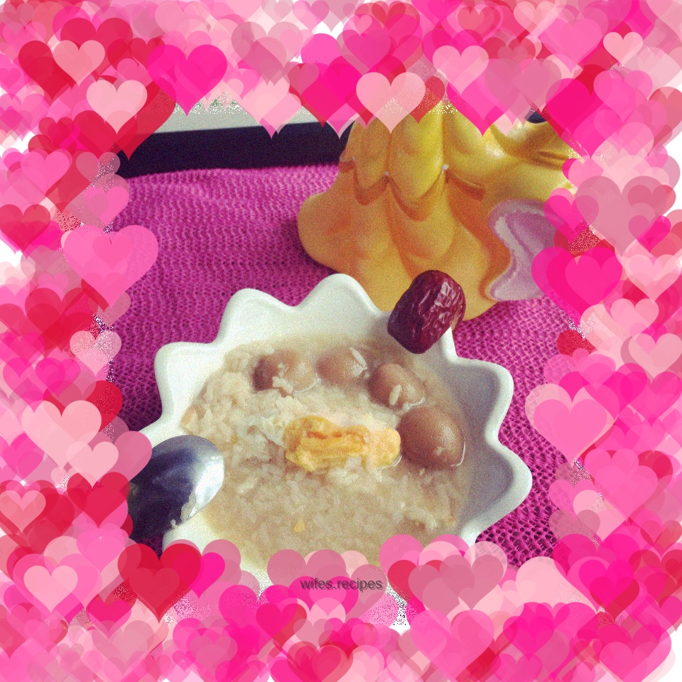 Red dates glutinous rice balls boiled with fermented glutinous rice