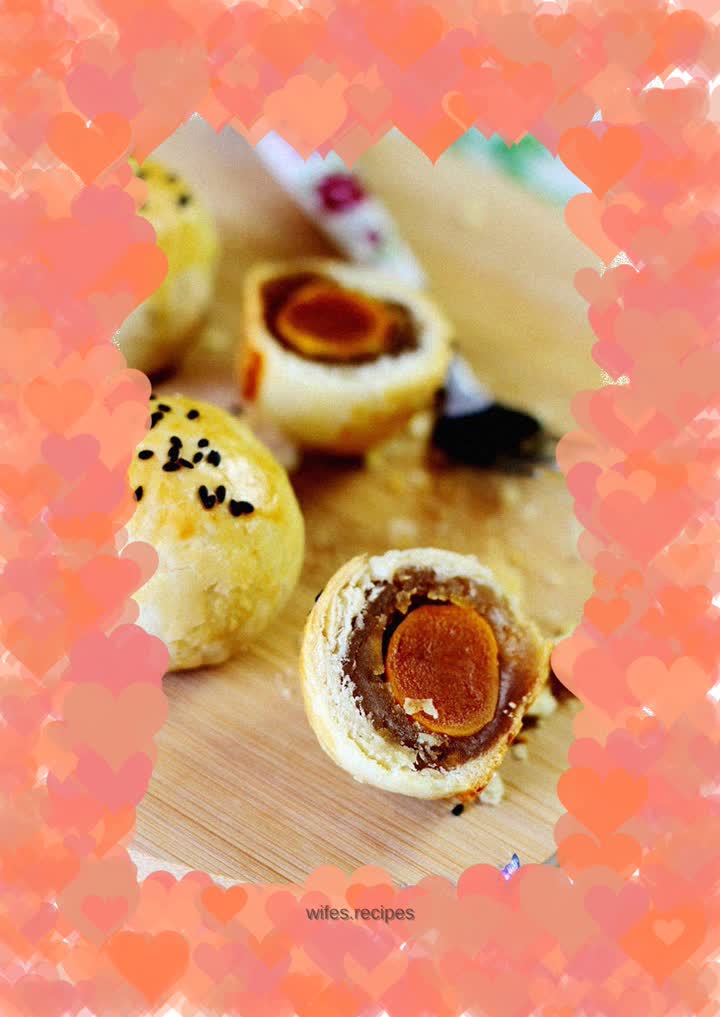 The improved version of egg yolk cake that is so crispy