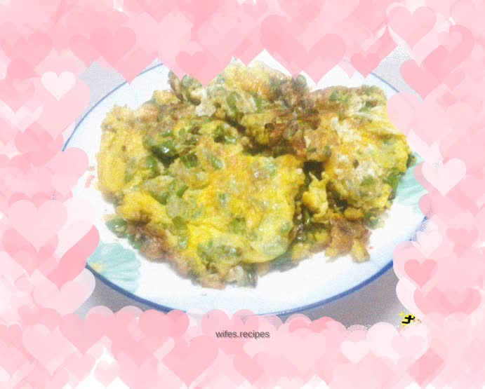 Scrambled Eggs with Spicy Peppers