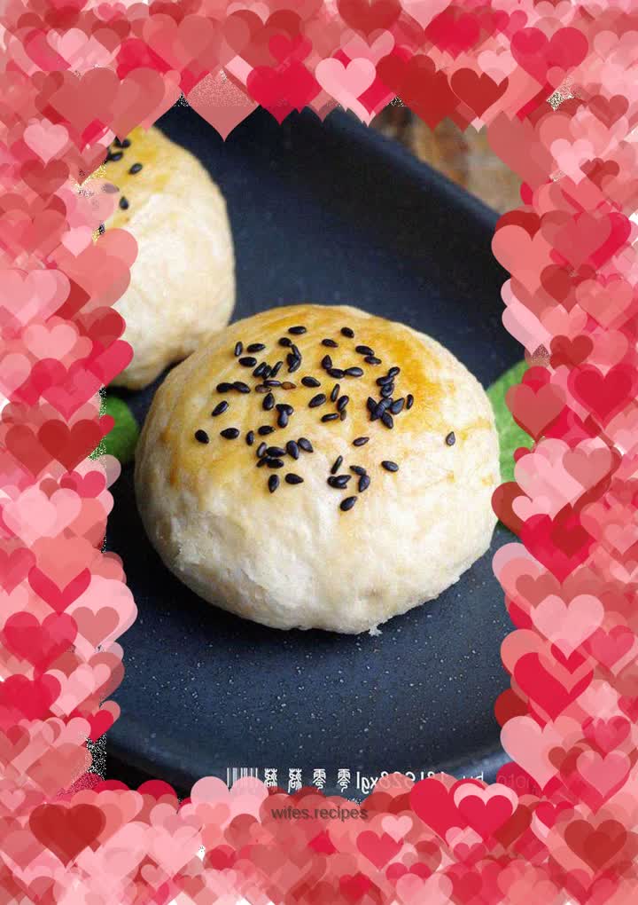 Fresh meat mooncakes