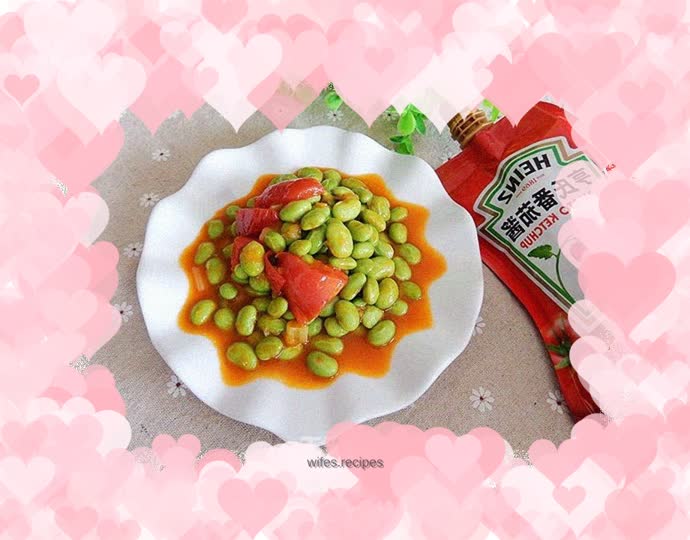 Edamame seeds in tomato sauce