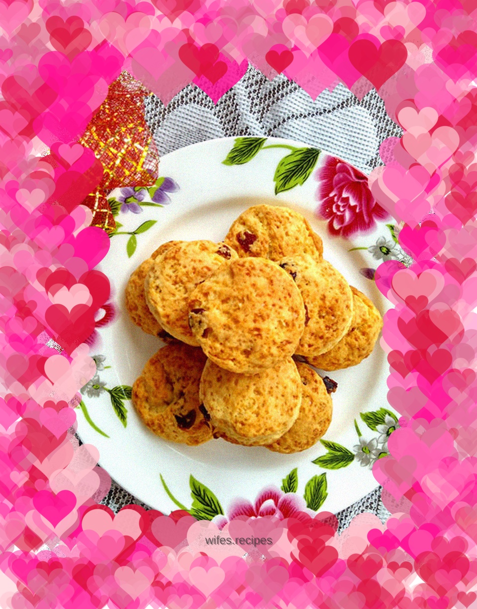 Cranberry Mascarpone Scones