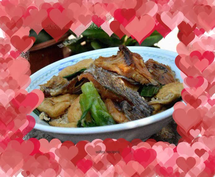 Braised cured fish with fried tofu