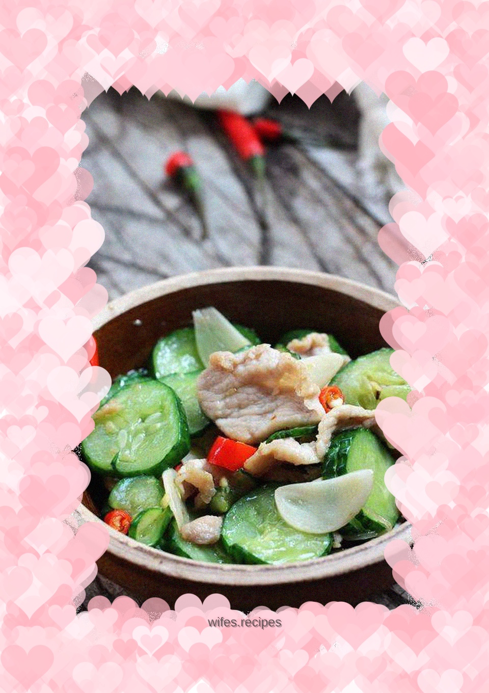 Crisp and refreshing --- stir-fried cucumber slices