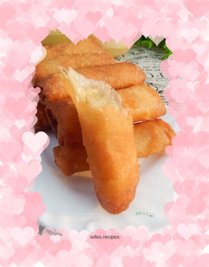 Banana Cheese Spring Rolls