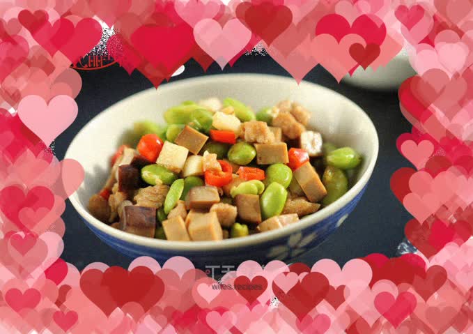 Stir-fried diced pork with beans, rice and eggs