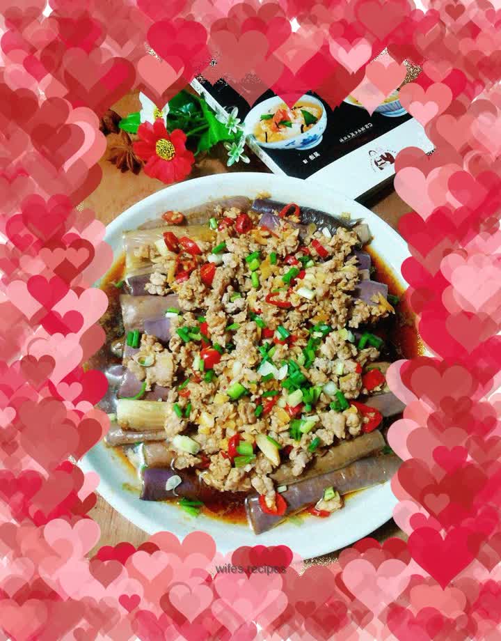 Steamed eggplant with minced meat