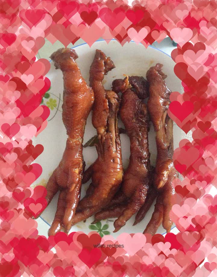 Sauced chicken feet, five-spice chicken feet
