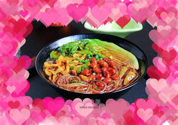 Hot and sour noodles