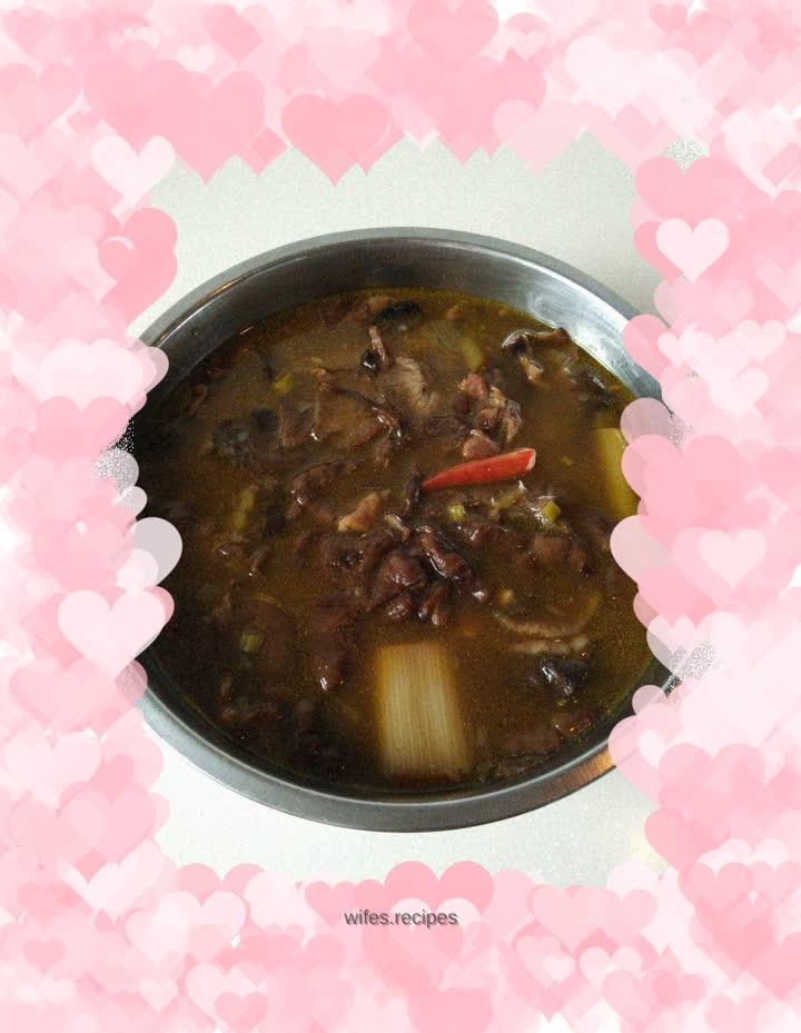 Beef and Mushroom Soup