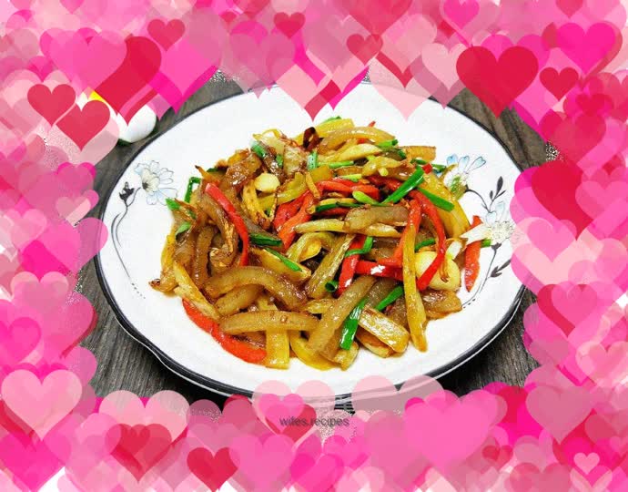 Stir-fried sauerkraut with pork skin