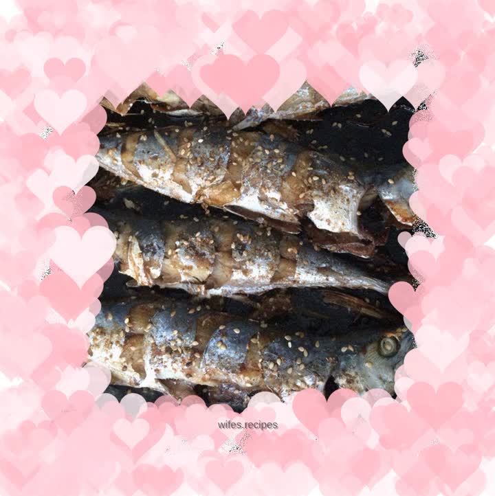 Grilled fresh mackerel