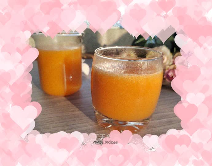 Carrot and pear juice
