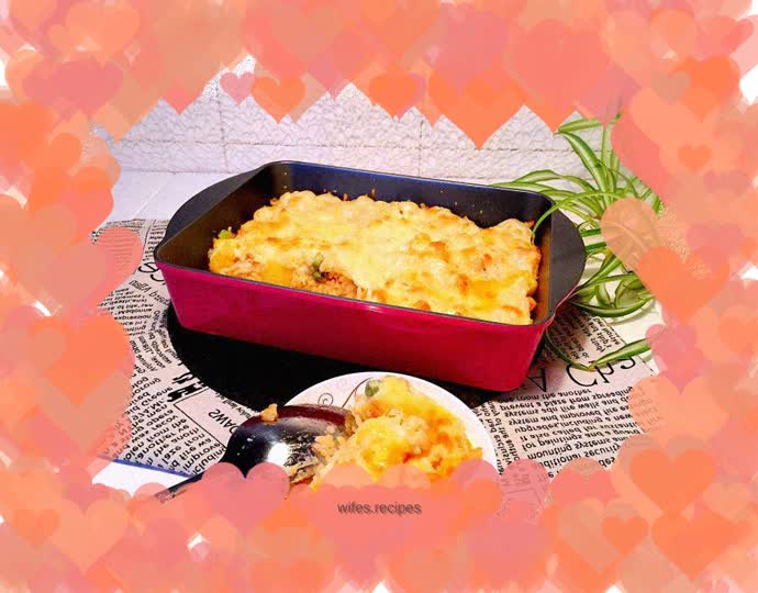 Baked Rice with Pineapple and Shrimp