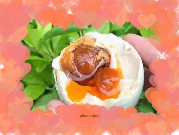 Oily Salted Duck Egg