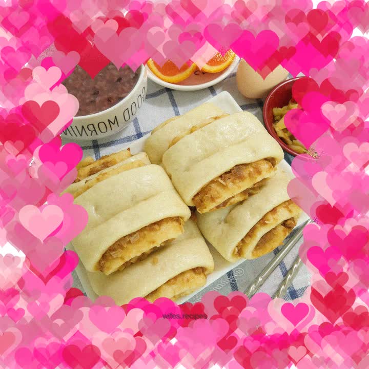 Pork rolls with green onions