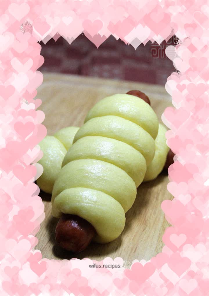 Cornmeal Sausage Rolls