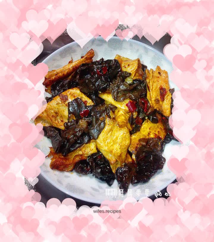Spicy fungus and bean curd skin