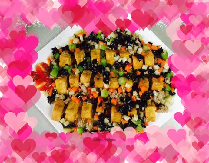 Stinky Tofu with Colorful Chicken Sauce