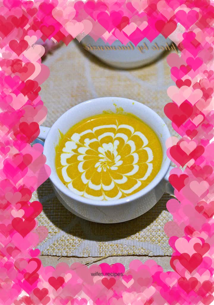 Savory Creamy Pumpkin Soup