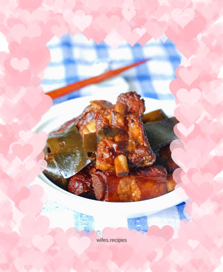 Seaweed Braised Pork Ribs