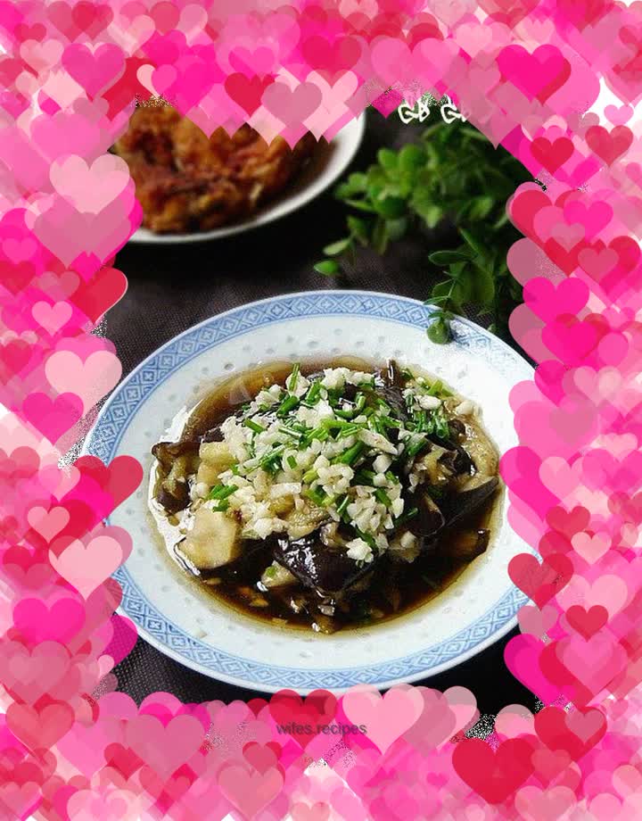 A super dish to go with rice - eggplant with minced garlic