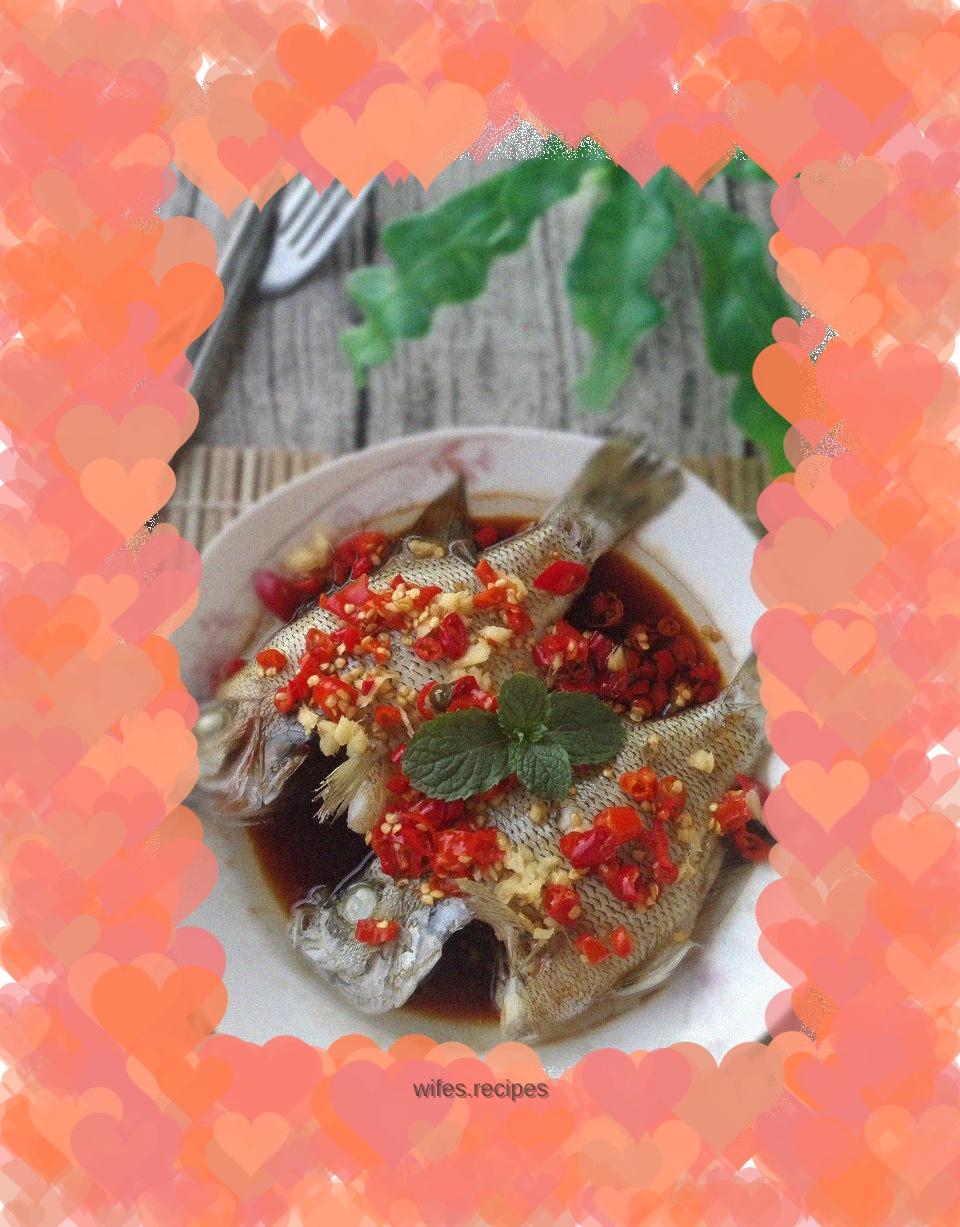 Steamed sunfish with chopped pepper