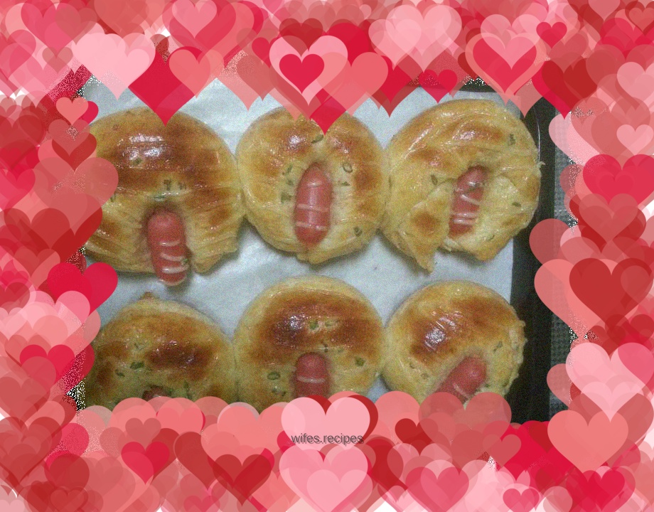 Whole wheat sausage buns