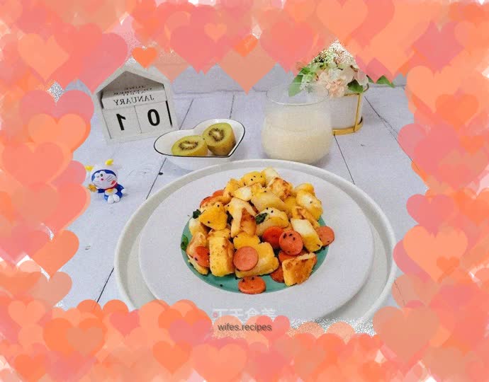 Fried steamed buns with sausage