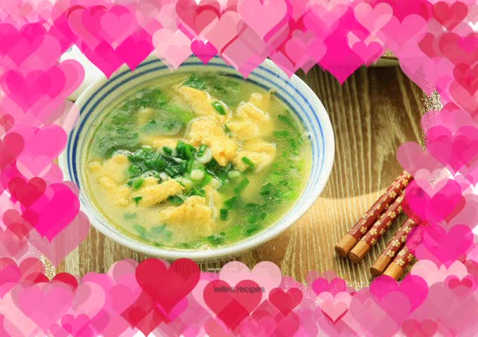Green garlic and egg soup