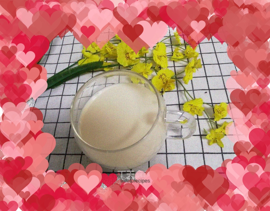 Red date soy milk