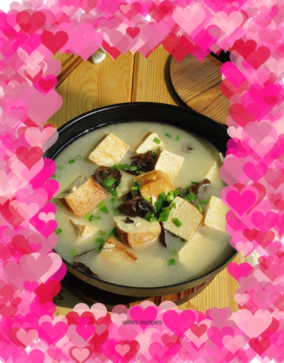 Stewed frozen tofu with black fungus