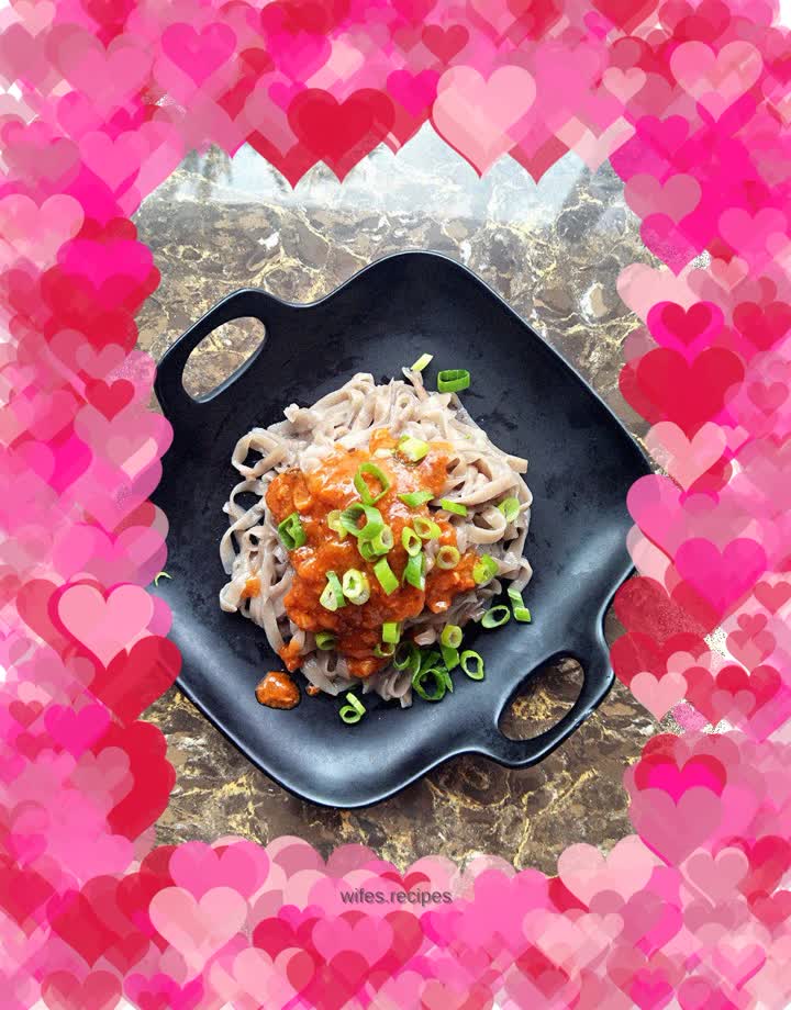 Delicious meat sauce noodles