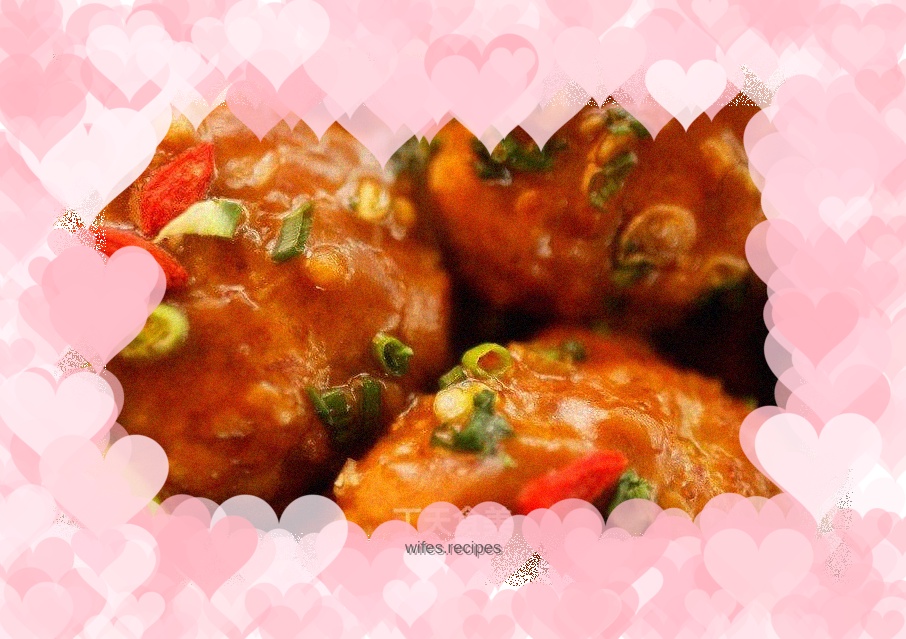 Sixi meatballs made in cast iron pot