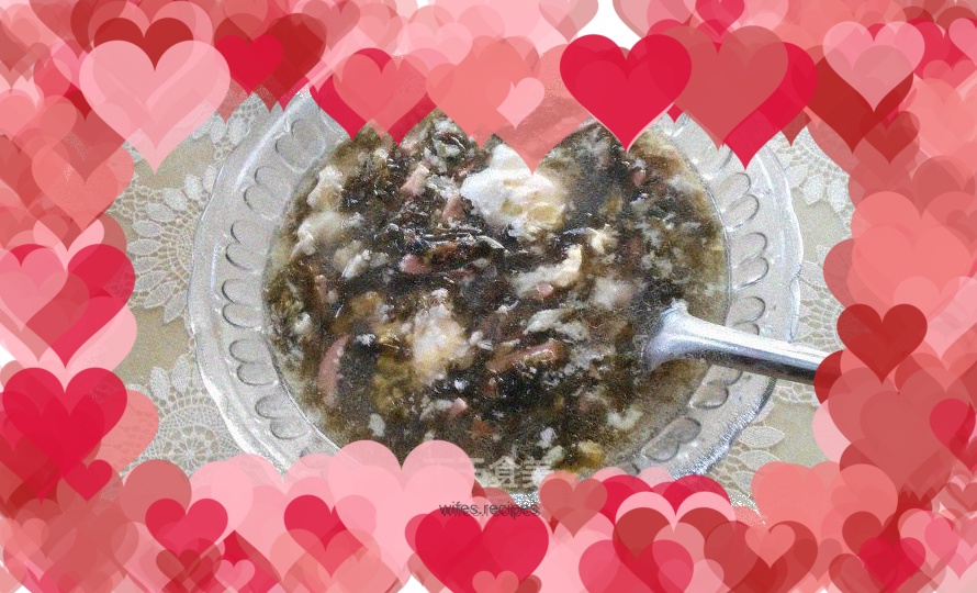 Seaweed and ham soup
