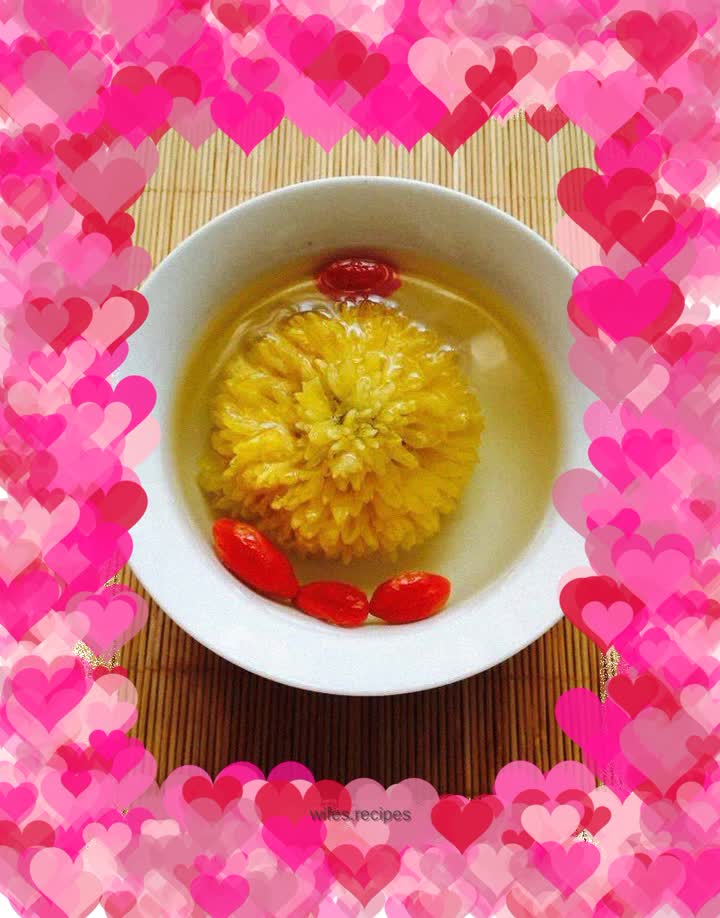 Chrysanthemum tea with wolfberry