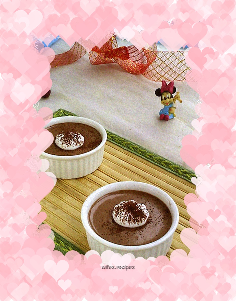 Chocolate mousse cup