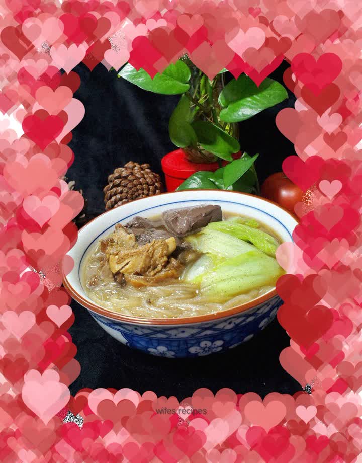 Beef Brisket and Cabbage Stewed Vermicelli