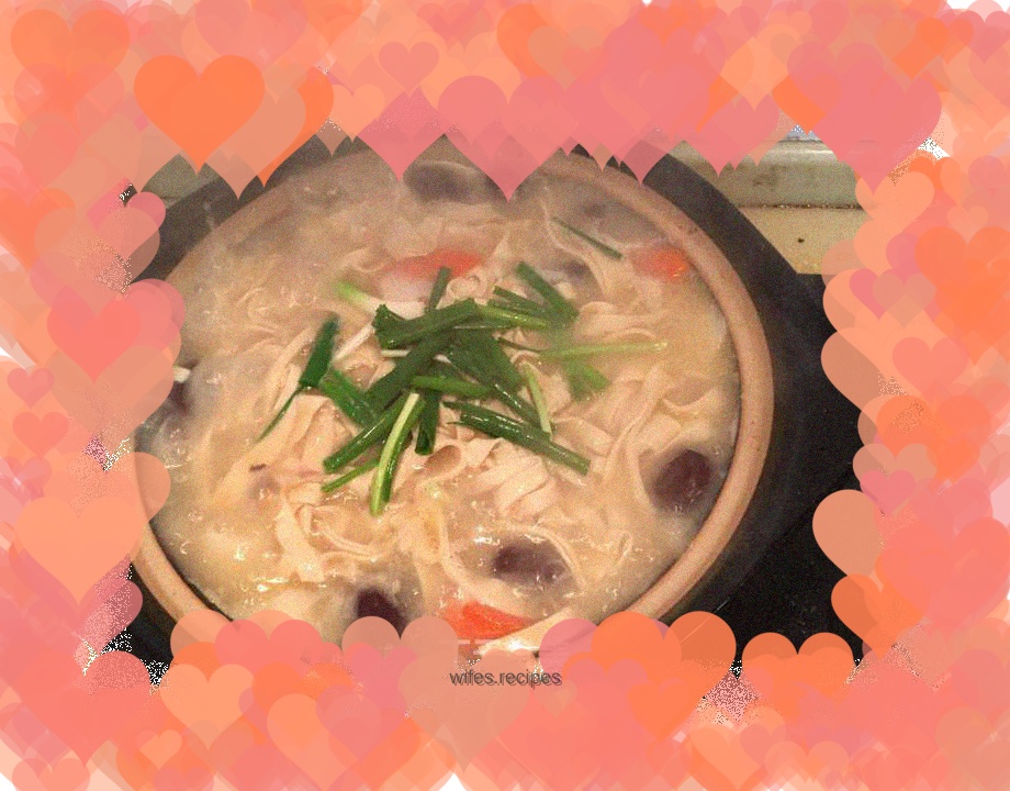 Tonggu Qianzhang Clay Pot