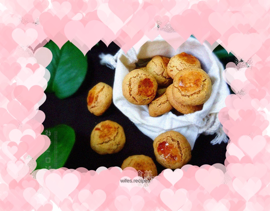 Delicious walnut bite-sized cake