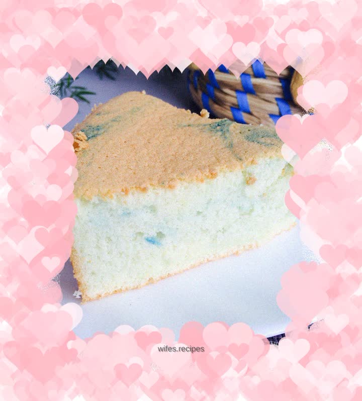 Light blue chiffon cake