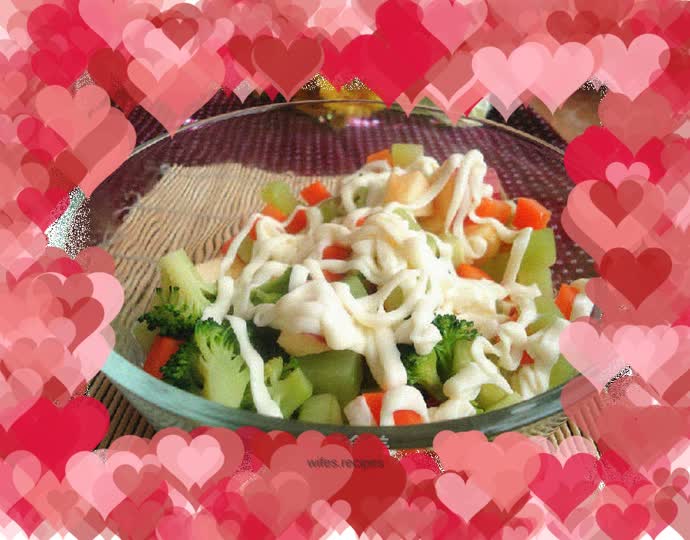 Colorful Fruit and Vegetable Salad