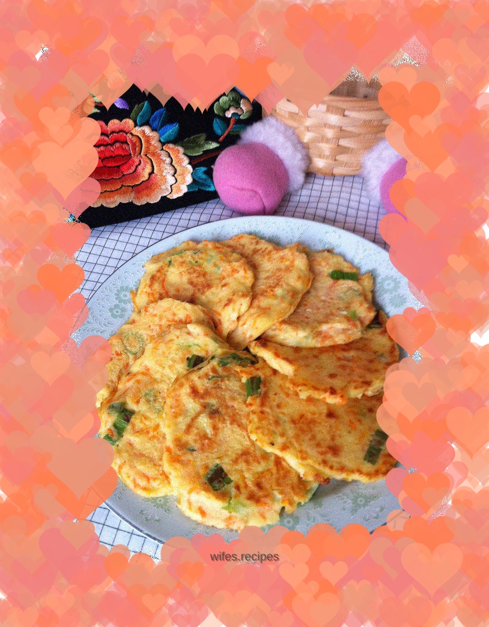 Carrot and bean dregs egg pancake